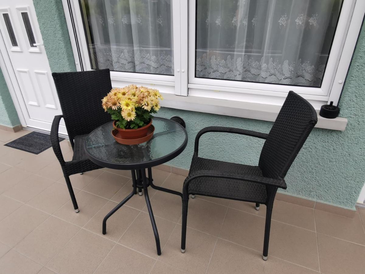 Bianka Apartman Balatonlelle Exterior photo